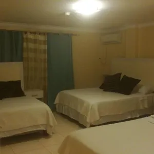 La Rosa 3*, Guayaquil Ecuador